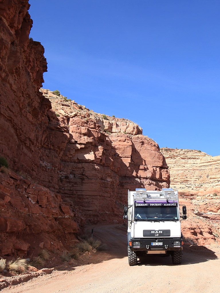 dugway2.jpg