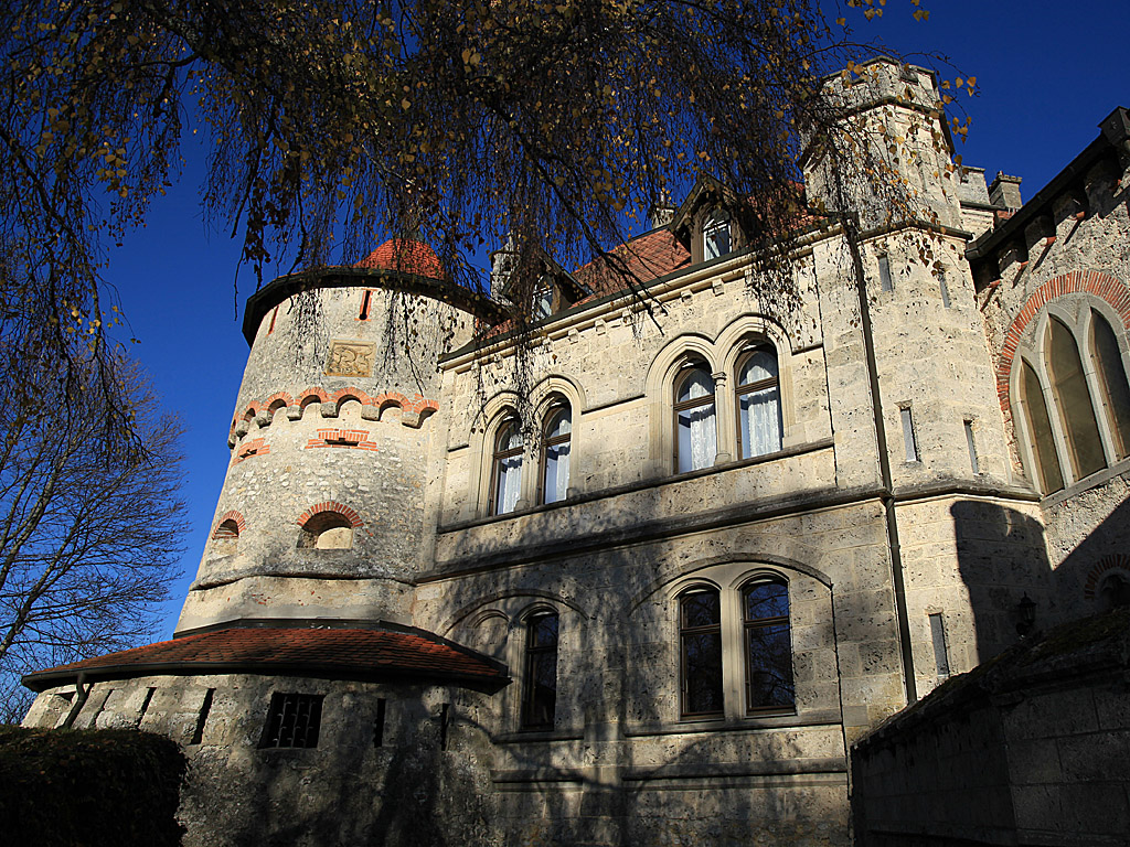 burgliechtenstein06.jpg