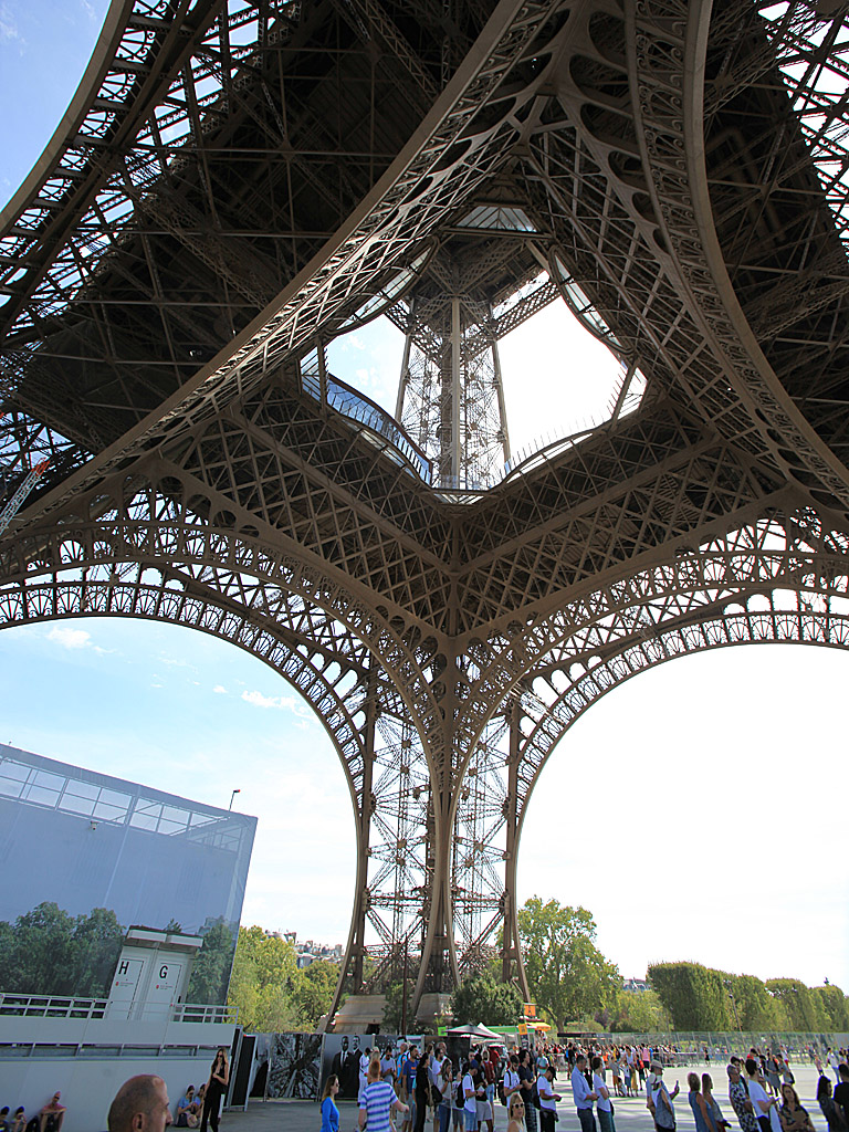 paris01.jpg
