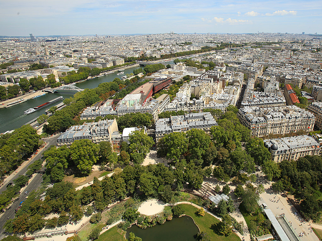 paris03.jpg
