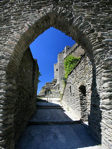 hohenstein2.jpg