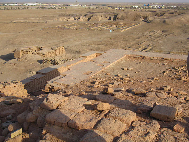 tallil08.jpg