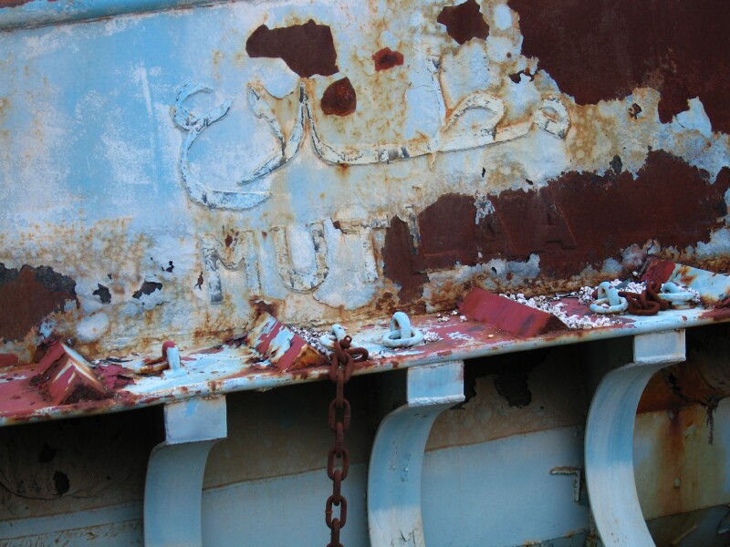 tug09.jpg